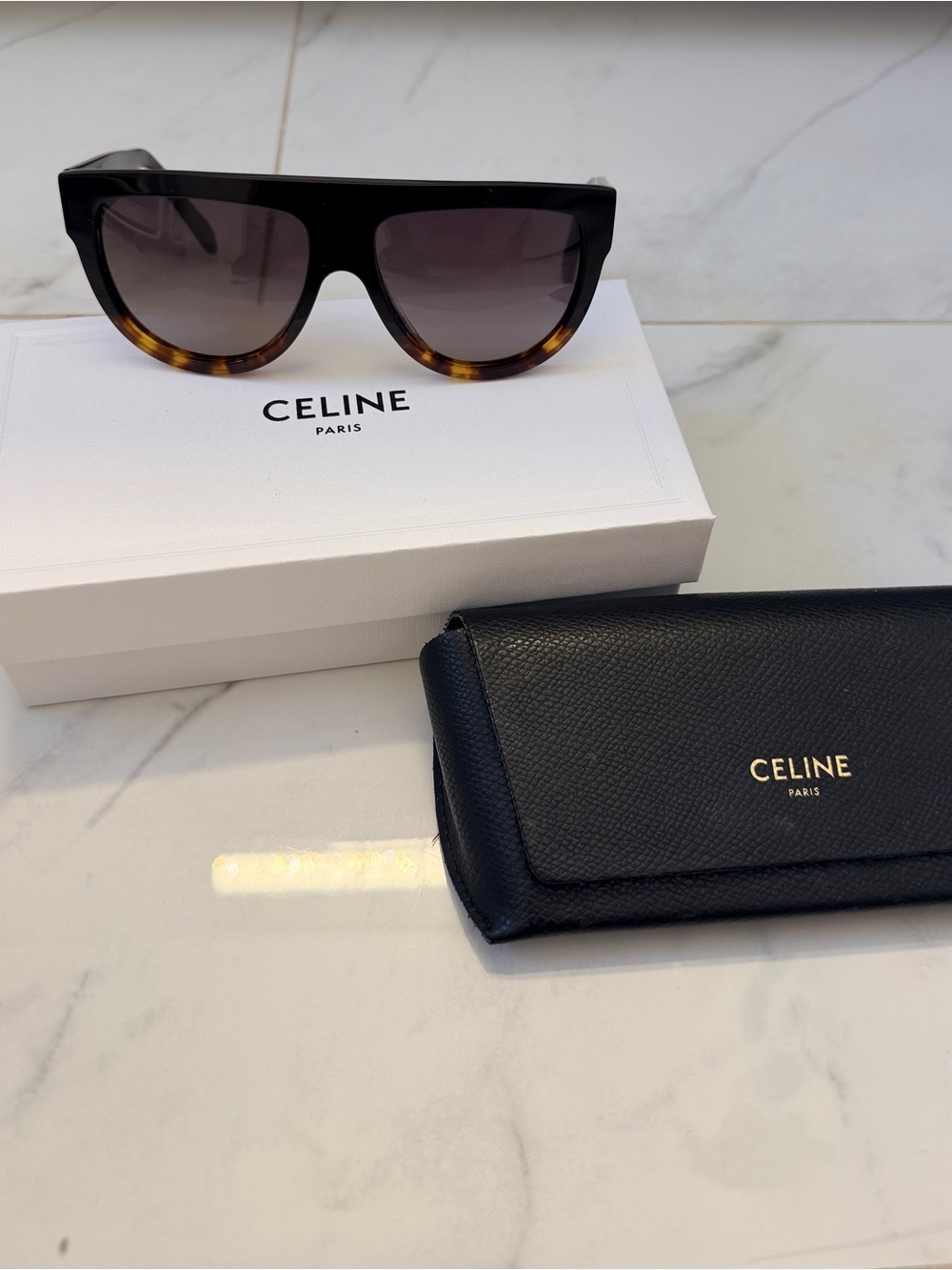 Celine CL40011N Black Tortoise Oversized Cat Eye Sunglasses 56-16-150 Used
